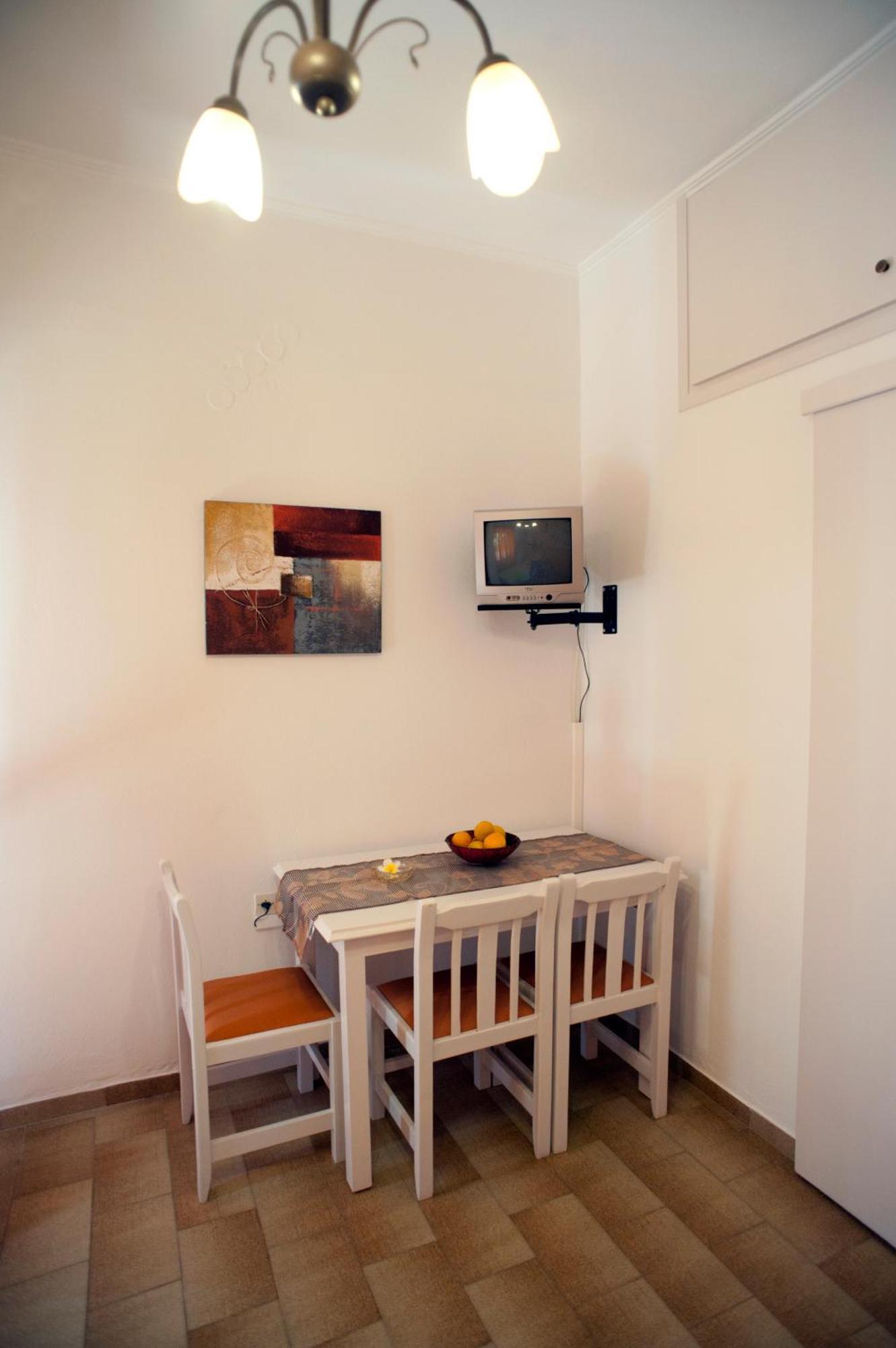 Nikolas Suites Kato Daratso Ruang foto