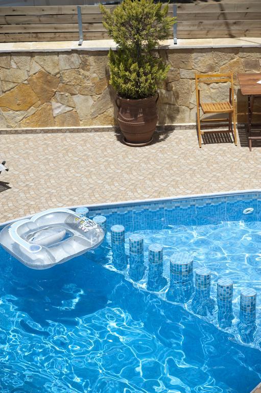 Nikolas Suites Kato Daratso Bagian luar foto