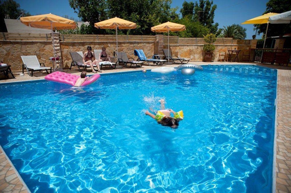 Nikolas Suites Kato Daratso Bagian luar foto